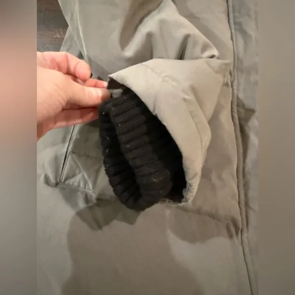 Vince Camuto Long Down Puffer Coat Parka Faux Fur Hood Gray M - Picture 5 of 16